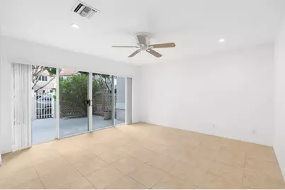 11066  Long Boat Dr, Cooper City, FL 33026 - Photo 14