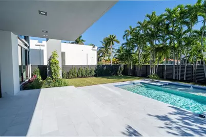 508 NE 9th Ave, Fort Lauderdale, FL 33301 - Photo 36