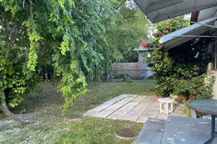 2523 Scott St, Hollywood, FL 33020 - Photo 10