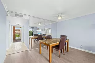 10466 Sunrise Lakes Blvd, Sunrise, FL 33322 - Photo 32