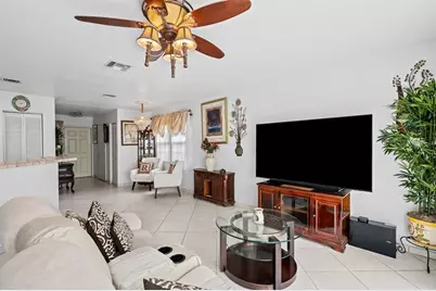 8940 NW 38th Dr, Unit #8940, Coral Springs, FL 33065 - Photo 12