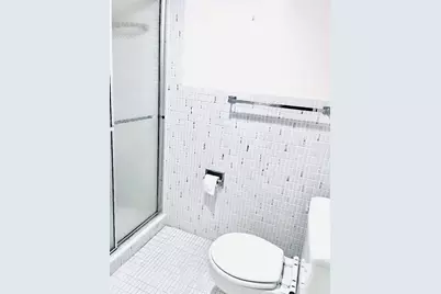 2381  Sunset Ave, Unit #117, Lake Worth Beach, FL 33461 - Photo 4