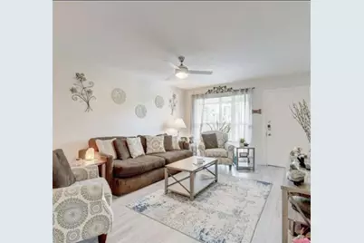 55 SE 14th St, Unit #207, Boca Raton, FL 33432 - Photo 1