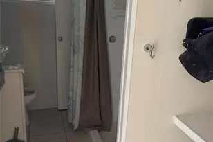 1670 SW 84th Ave, Davie, FL 33324 - Photo 8