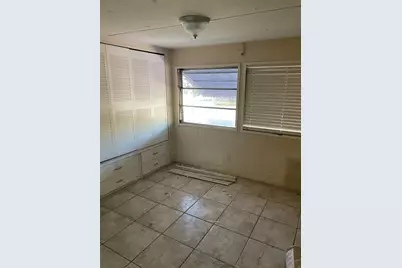 1670 SW 84th Avenue, Davie, FL 33324 - Photo 4