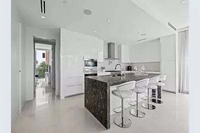 21  Isle Of Venice Dr, Unit #301, Fort Lauderdale, FL 33301 - Photo 4