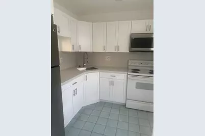 5860 NW 64th Ave, Unit #307, Fort Lauderdale, FL 33319 - Photo 4