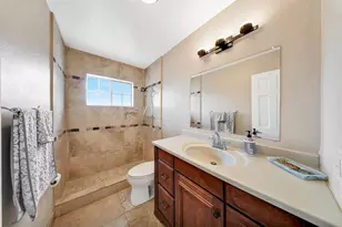 2705 SW 108th Ct, Miami, FL 33165 - Photo 8