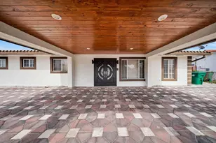 2705 SW 108th Ct, Miami, FL 33165 - Photo 2