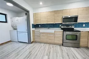 2626 NE 10th Terrace, Wilton Manors, FL 33334 - Photo 6