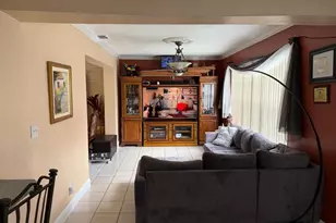 7928 N Juniper St, Miramar, FL 33023 - Photo 8