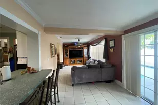 7928 N Juniper St, Miramar, FL 33023 - Photo 6