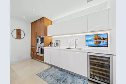 701 N Fort Lauderdale Beach Blvd, Unit #704, Fort Lauderdale, FL 33304 - Photo 8