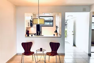 112 Lake Emerald Dr, Oakland Park, FL 33309 - Photo 4