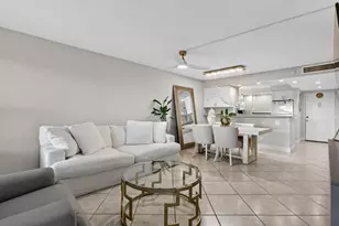 2314 S Cypress Bend Dr, Pompano Beach, FL 33069 - Photo 16