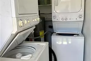 721 NW 1st Ct, Hallandale Beach, FL 33009 - Photo 10