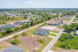 2405 Ansel Ave, Lehigh Acres, FL 33973 - Photo 8