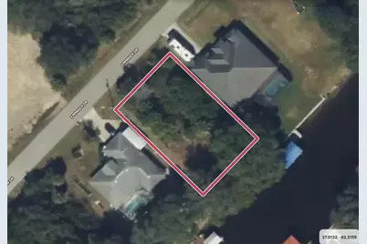 1236  Eppinger Dr, Other City - In The State Of Florida, FL 33953 - Photo 1