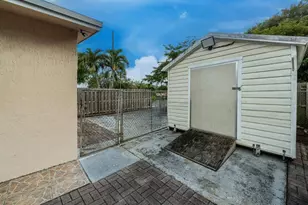 1249 SW 35th Ave, Fort Lauderdale, FL 33312 - Photo 42