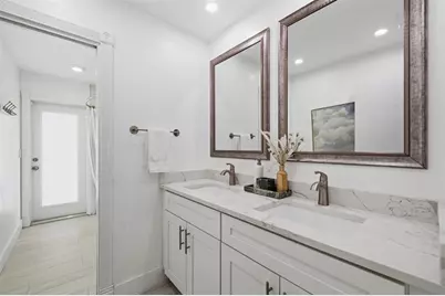 8340 SW 27th Place, Davie, FL 33328 - Photo 18