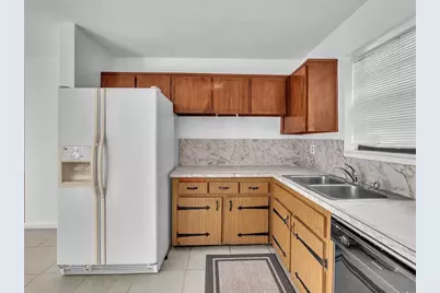 3310 NW 43rd Ave, Lauderdale Lakes, FL 33319 - Photo 16