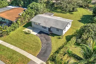 3310 NW 43rd Ave, Lauderdale Lakes, FL 33319 - Photo 30