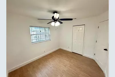 2441 NW 13th St, Pompano Beach, FL 33069 - Photo 18