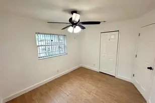 2441 NW 13th St, Pompano Beach, FL 33069 - Photo 18