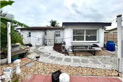 2441 NW 13th St, Pompano Beach, FL 33069 - Photo 32