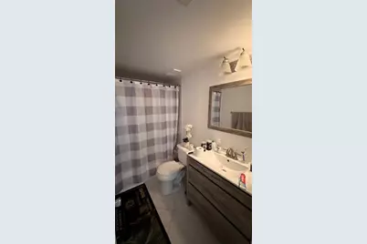 110  Lake Emerald Dr, Unit #107, Oakland Park, FL 33309 - Photo 10