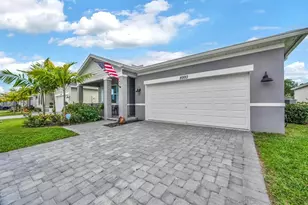 8993 Dahlia Cir, Port Saint Lucie, FL 34986 - Photo 6