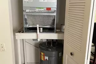 7355 NW 5th Pl, Margate, FL 33063 - Photo 18