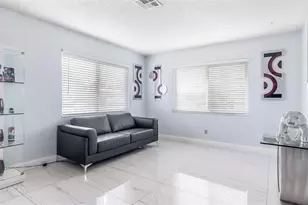 2711 NW 24th Ct, Fort Lauderdale, FL 33311 - Photo 18