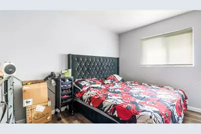 2711 NW 24th Ct, Fort Lauderdale, FL 33311 - Photo 30