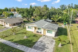 2711 NW 24th Ct, Fort Lauderdale, FL 33311 - Photo 2