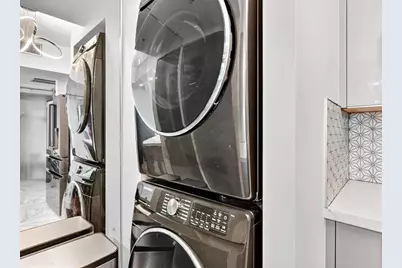 347 N New River Dr E, Unit #807, Fort Lauderdale, FL 33301 - Photo 8