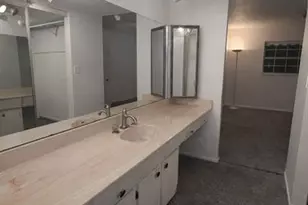 4281 NW 41st St, Lauderdale Lakes, FL 33319 - Photo 8