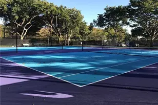 105 Lake Emerald Dr, Oakland Park, FL 33309 - Photo 20