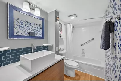 2312 S Cypress Bend Dr, Unit #405, Pompano Beach, FL 33069 - Photo 12
