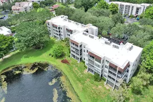 9235 Lagoon Pl, Davie, FL 33324 - Photo 2