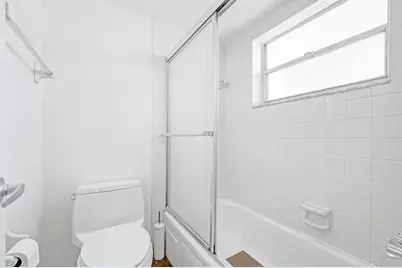 9235  Lagoon Pl, Unit #308, Davie, FL 33324 - Photo 22