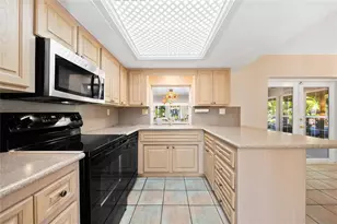 1735 NE 23rd Ave, Fort Lauderdale, FL 33305 - Photo 18