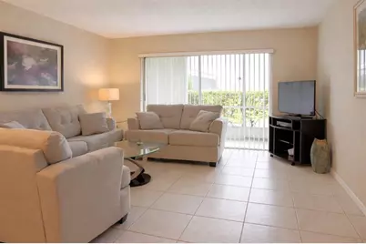 4700  Washington St, Unit #107, Hollywood, FL 33021 - Photo 6