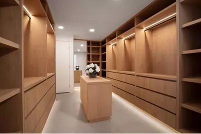 500  Alton, Unit #3903.04, Miami Beach, FL 33139 - Photo 18