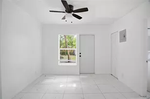 902 NE 40th St, Fort Lauderdale, FL 33334 - Photo 4