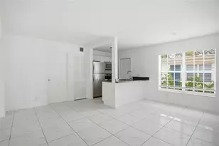 902 NE 40th St, Fort Lauderdale, FL 33334 - Photo 10