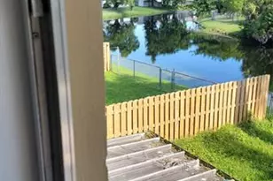 609 SW 79th Terrace, North Lauderdale, FL 33068 - Photo 4