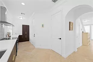 920 SW 8th St, Fort Lauderdale, FL 33315 - Photo 10