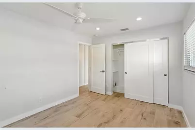 2020 N Victoria Park Rd, Fort Lauderdale, FL 33305 - Photo 20