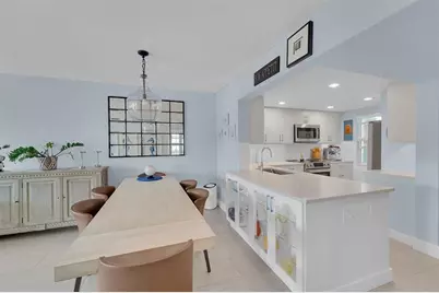 3050 NE 48th Ct, Unit #206, Lighthouse Point, FL 33064 - Photo 12